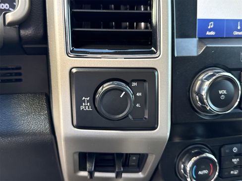 Used 2021 Ford F250 Lariat w/ FX4 Off-Road Package image 23