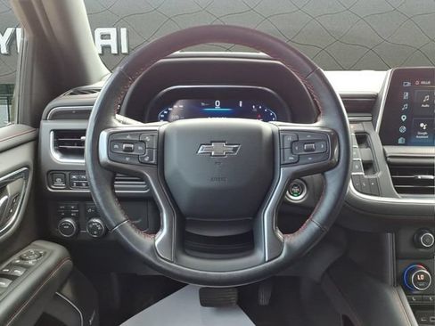Used 2022 Chevrolet Suburban RST w/ Luxury Package AWD/4WD image 18