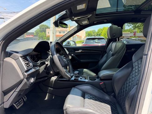 Used 2023 Audi SQ5 Premium Plus w/ Premium Plus Package AWD/4WD image 19