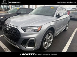 Used 2023 Audi Q5 2.0T Premium Plus w/ Premium Plus Package AWD/4WD video 1