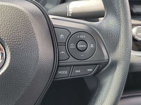 Certified 2025 Toyota Corolla LE w/ Convenience Package FWD image 10