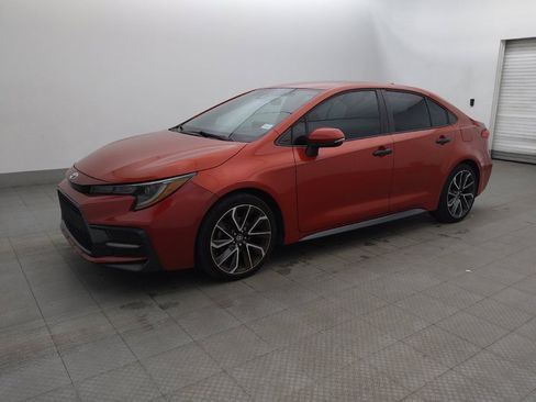 Used 2020 Toyota Corolla SE FWD image 2