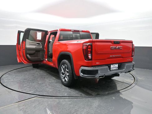 Used 2024 GMC Sierra 1500 SLE w/ Preferred Package image 46