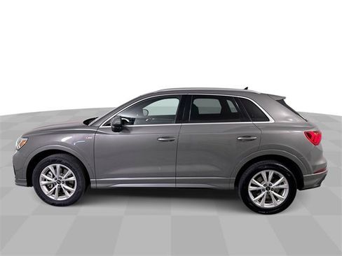 Used 2024 Audi Q3 2.0T Premium image 5