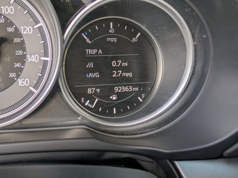 Used 2018 MAZDA CX-5 Touring image 25