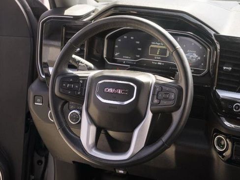 Used 2023 GMC Sierra 1500 SLT w/ SLT Premium Plus Package AWD/4WD image 18