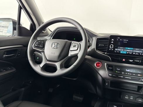 New 2026 Honda Ridgeline RTL image 26