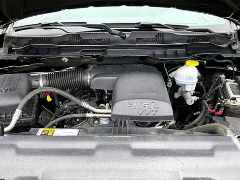 Certified 2024 RAM 1500 Classic Warlock image 34