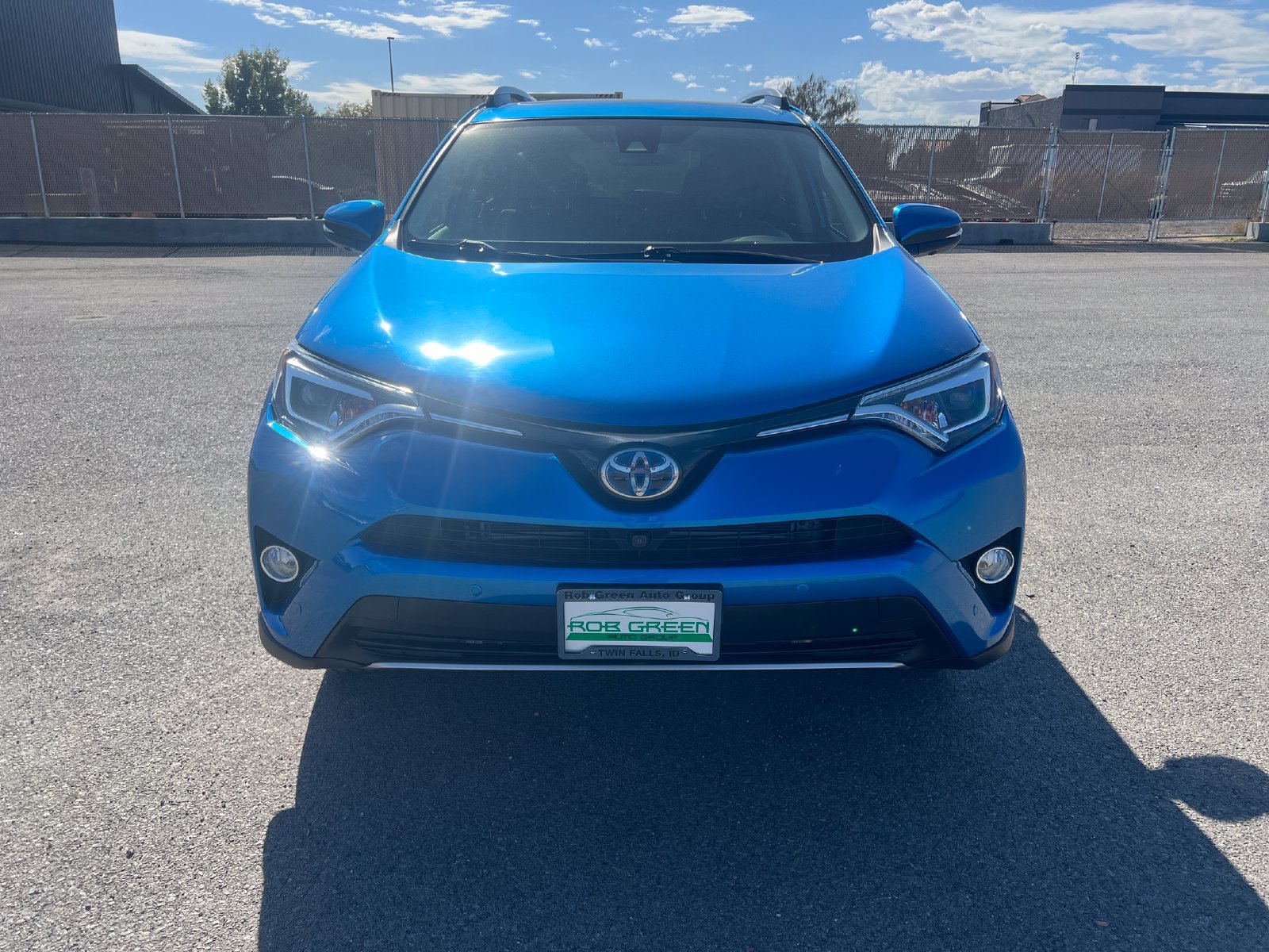 Used 2017 Toyota RAV4 Limited w/ Advanced Technology Package AWD/4WD image 8