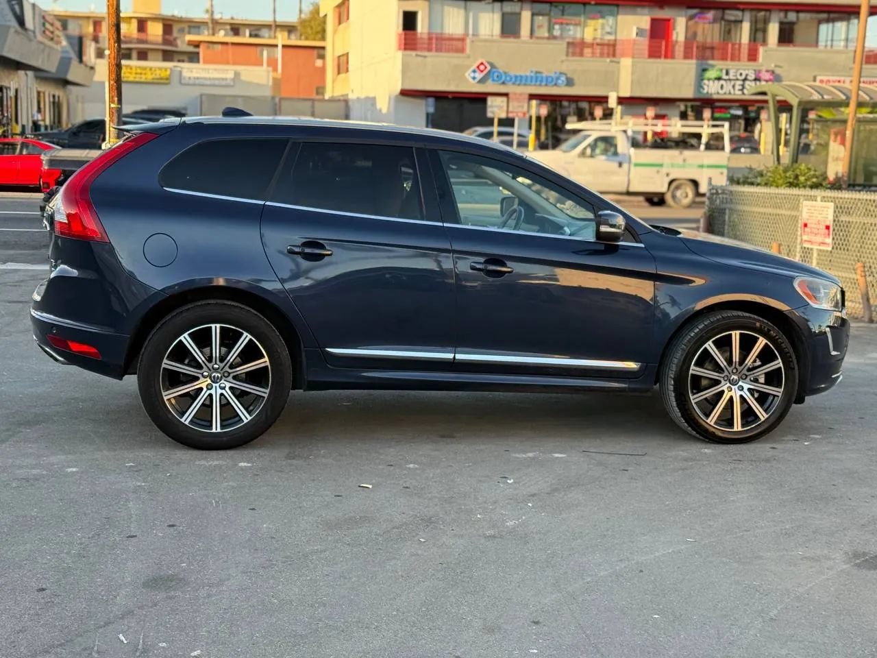 Used 2015 Volvo XC60 T5 AWD/4WD image 25