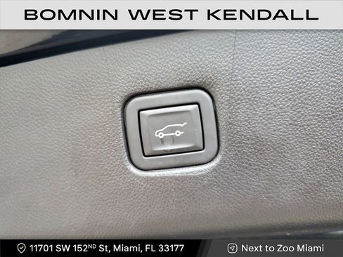 Used 2024 Chevrolet Blazer LT image 13