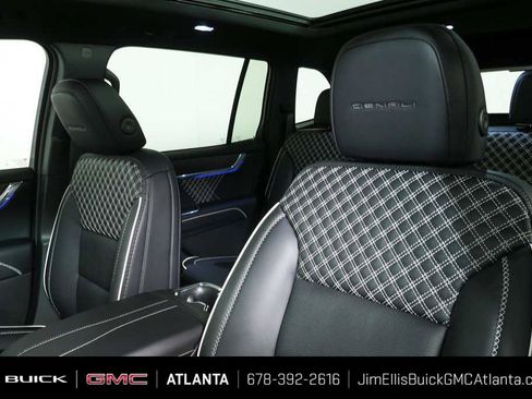 New 2026 GMC Acadia Denali w/ Super Cruise Package FWD image 5