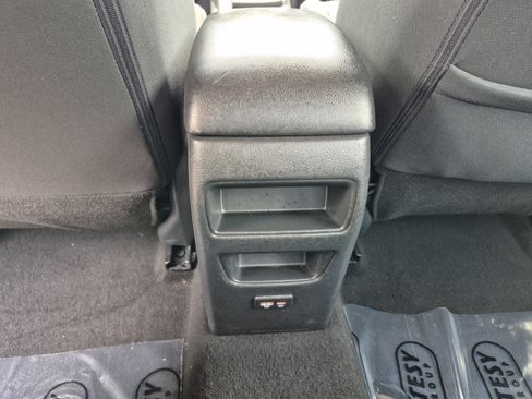 Used 2019 Nissan Sentra SV FWD image 14