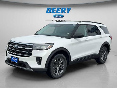 New 2026 Ford Explorer Active image 32
