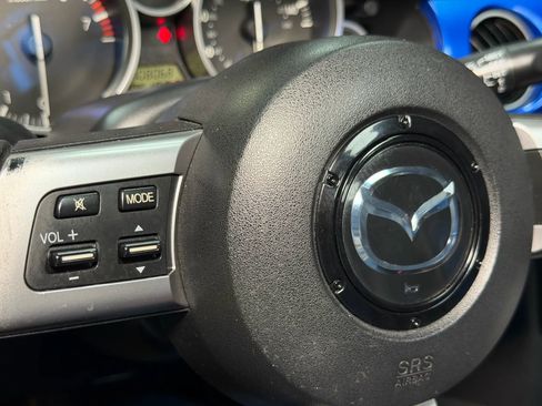 Used 2006 MAZDA MX-5 Miata Sport image 22