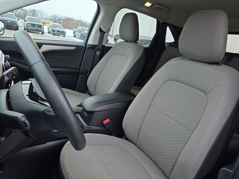 Used 2022 Ford Escape SE w/ Cold Weather Package image 20