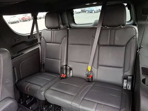 Used 2024 Chevrolet Suburban RST w/ Luxury Package AWD/4WD image 10