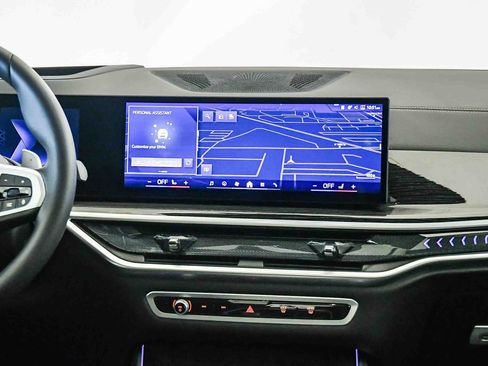 Used 2026 BMW X5 sDrive40i w/ M Sport Package image 14