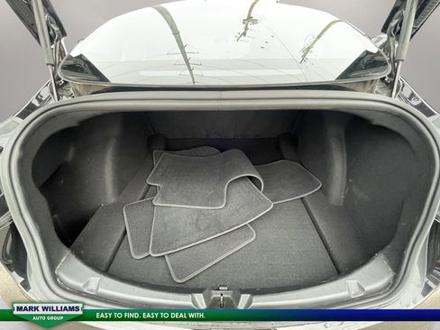 Used 2018 Tesla Model 3 Long Range image 23