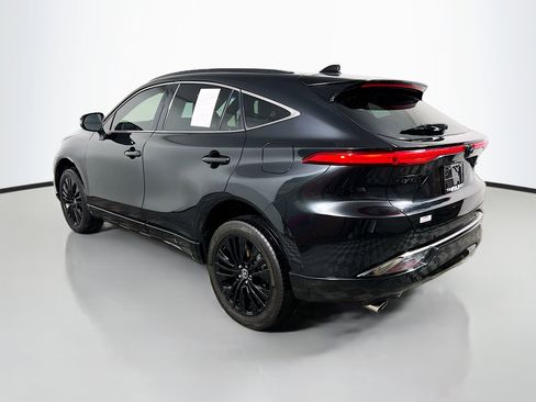 Used 2023 Toyota Venza Nightshade AWD/4WD image 8