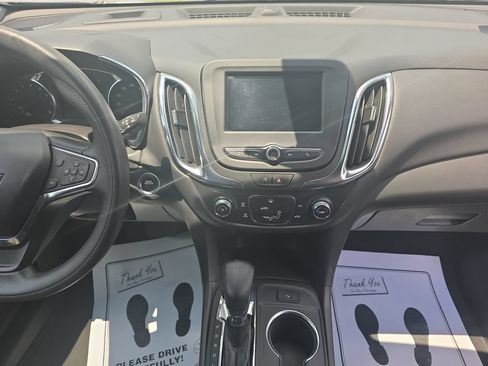 Used 2023 Chevrolet Equinox LT FWD image 11