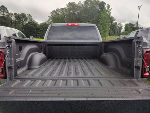 New 2026 RAM 2500 Big Horn AWD/4WD image 30