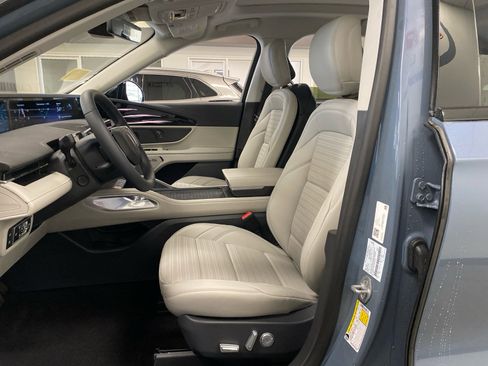 New 2026 Lincoln Nautilus Reserve image 15