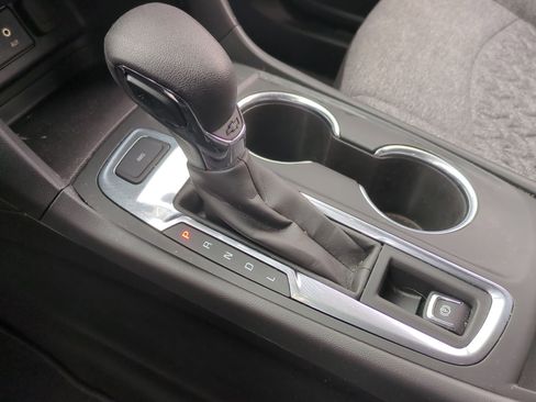 Certified 2022 Chevrolet Equinox LT image 16