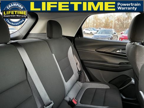 Certified 2025 Chevrolet TrailBlazer LT image 33