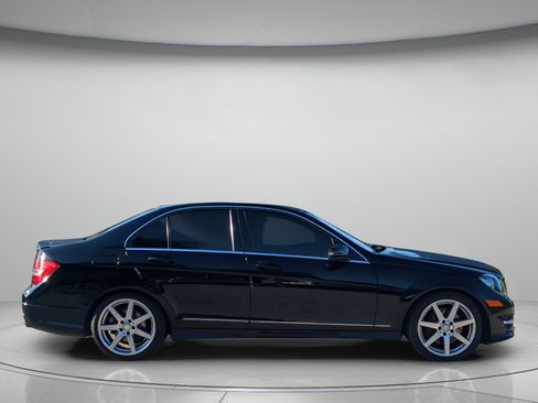 Used 2014 Mercedes-Benz C 300 4MATIC Sedan image 39