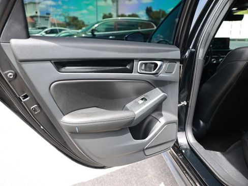 Used 2025 Honda Civic Sport Touring image 32