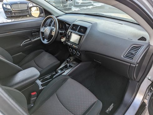 Used 2018 Mitsubishi Outlander Sport ES image 28