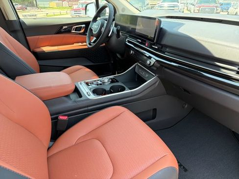 New 2026 Kia Carnival SX Prestige FWD image 22