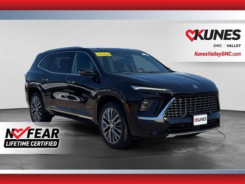 Used 2025 Buick Enclave Avenir w/ Super Cruise Package AWD/4WD image 1