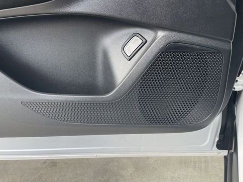 Certified 2025 Chevrolet Blazer EV RS image 23