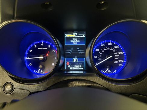 Used 2015 Subaru Outback 2.5i Premium AWD/4WD image 15