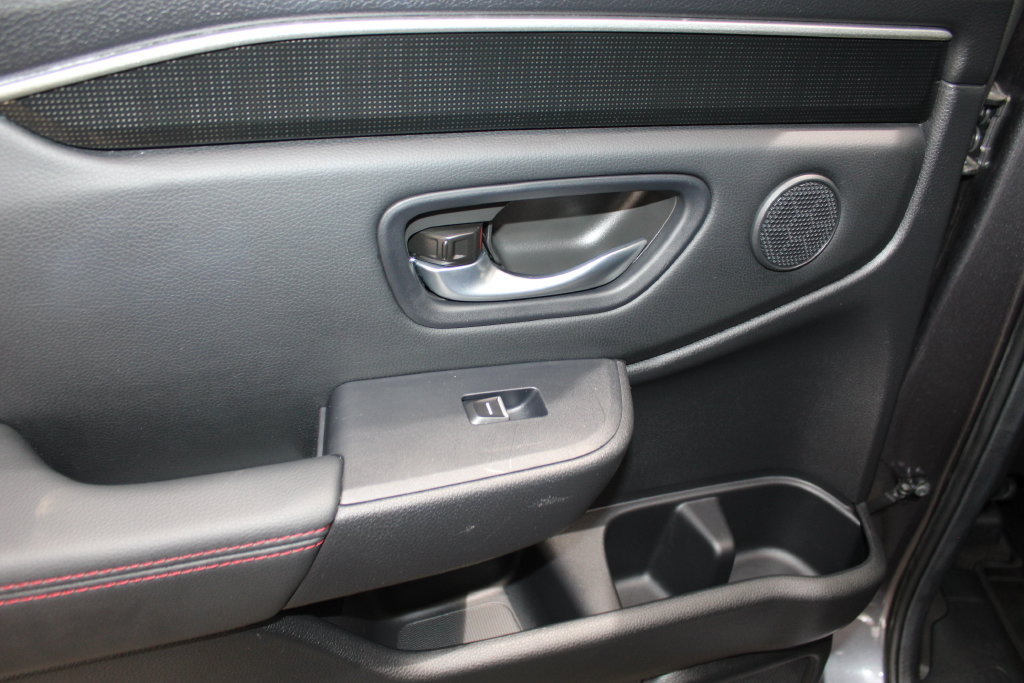 Used 2025 Honda Pilot Black Edition image 51