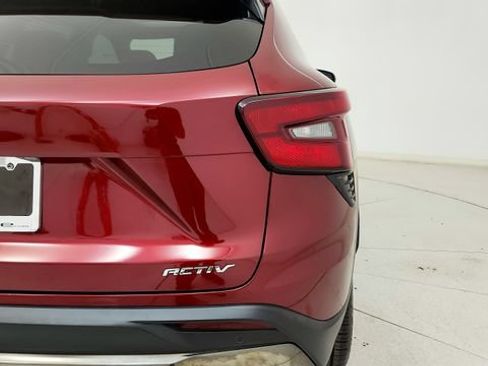 Used 2024 Chevrolet Trax ACTIV w/ Sunroof Package FWD image 28