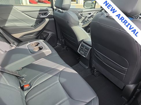 Used 2024 Subaru Forester Limited image 46