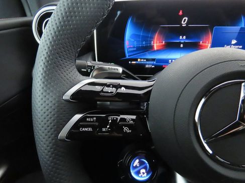 Certified 2025 Mercedes-Benz GLC 43 AMG 4MATIC image 11