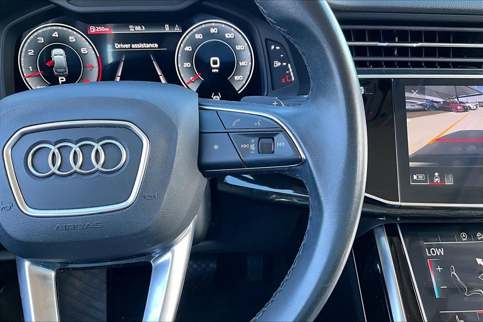 Used 2023 Audi Q7 3.0T Premium Plus AWD/4WD image 21