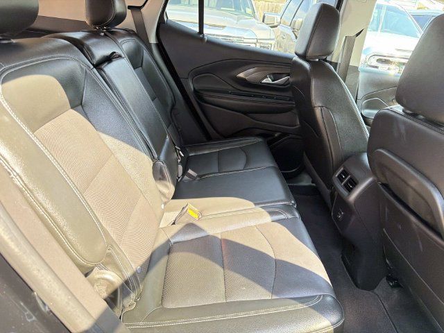 Used 2023 GMC Terrain SLT w/ Elevation Edition FWD image 12