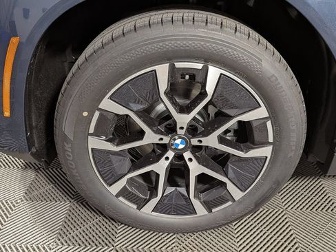 New 2026 BMW X3 xDrive30i w/ Premium Package AWD/4WD image 8