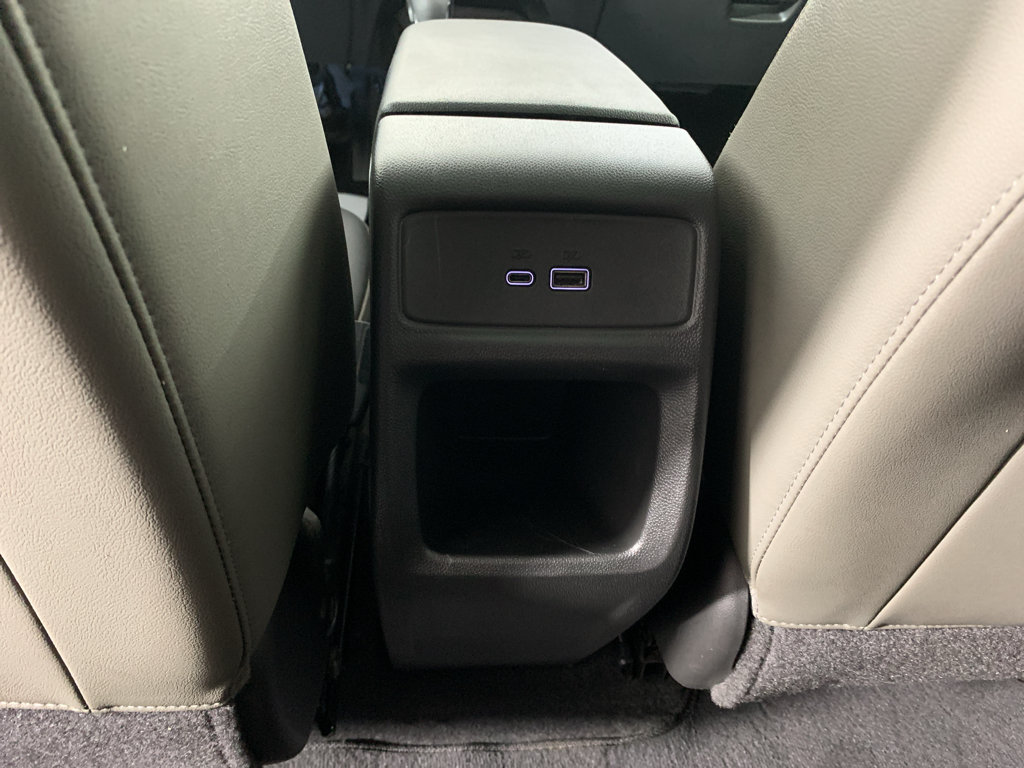 Used 2025 Chevrolet Trax ACTIV w/ Sunroof Package FWD image 32