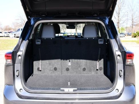 Used 2020 Toyota Highlander Limited AWD/4WD image 27