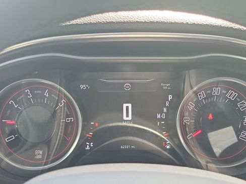 Used 2017 Dodge Challenger SXT RWD image 17