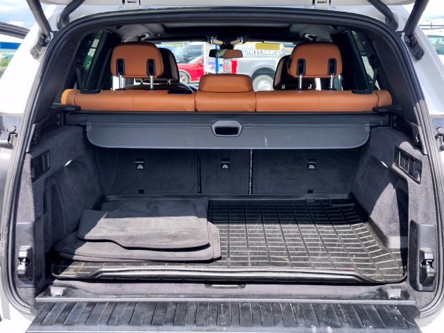 Used 2019 BMW X5 xDrive50i w/ M Sport Package AWD/4WD image 34