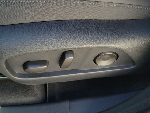 New 2026 GMC Terrain Elevation w/ Elevation Premium Package FWD image 24