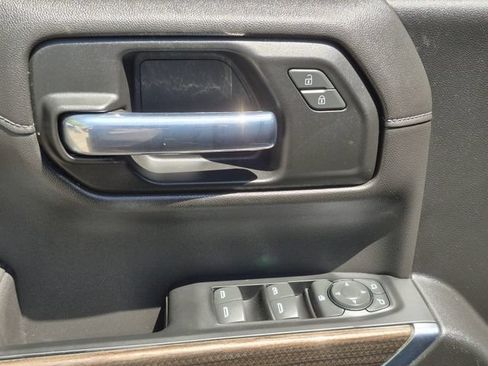 Used 2022 Chevrolet Silverado 1500 RST AWD/4WD image 8