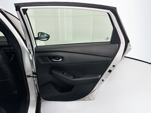 Used 2023 Honda Accord Sport image 28